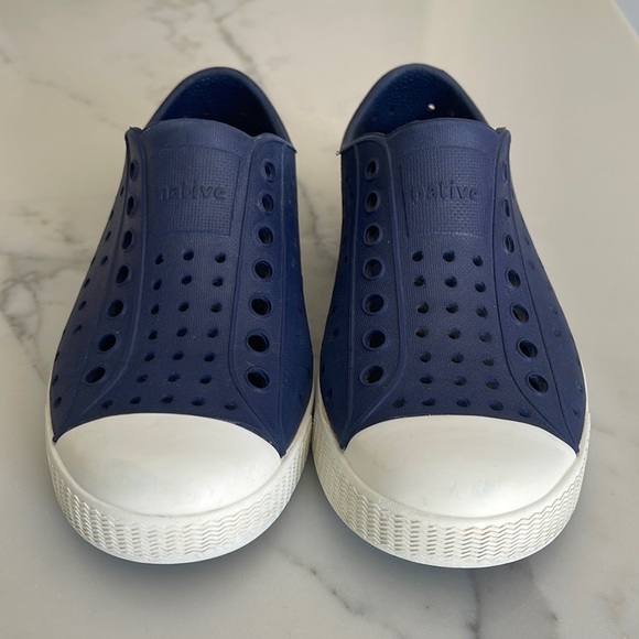 Native- Jefferson Slip On- 11 (C11) Blue - Picture 1 of 7